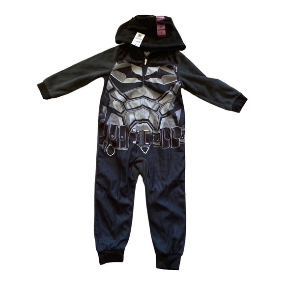 BOYS DC BATMAN ONE PIECE ZIP UP PAJAMAS WITH HOOD - SIZE 4 - NWT - Picture 5 of 5